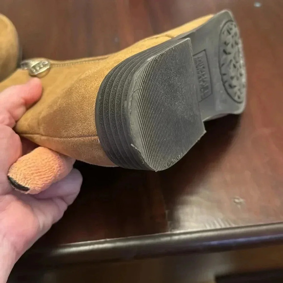 Michael Kors Emma Latica caramel girls booties size 5 - Picture 7 of 9